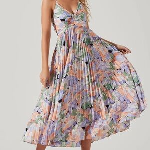 ASTR Blythe Floral Plisse Midi Dress